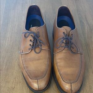 Allen Edmonds Cognac Brown Leather Derby Shoes with Dark Brown Laces
